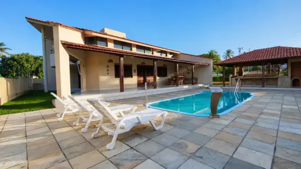 Casa de 1º Andar com Piscina na Praia de Aver o Mar — foto 2