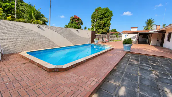 Casa em Aver o Mar com 2 Lotes e Piscina (Próxima à Marina) — foto 7