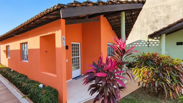 Condomínio Privativo com 4 Chalés e Piscina em Aver o Mar — foto 3