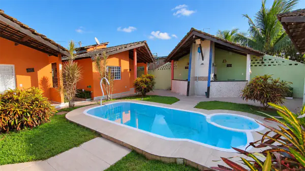 Condomínio Privativo com 4 Chalés e Piscina em Aver o Mar — foto 6